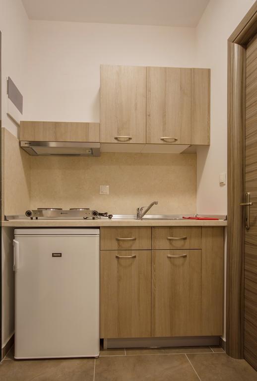 Platania House Daire Sarti Dış mekan fotoğraf