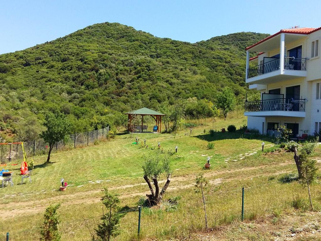 Platania House Daire Sarti Dış mekan fotoğraf