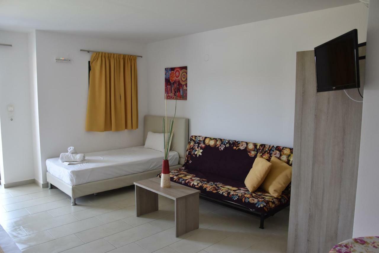 Platania House Daire Sarti Dış mekan fotoğraf